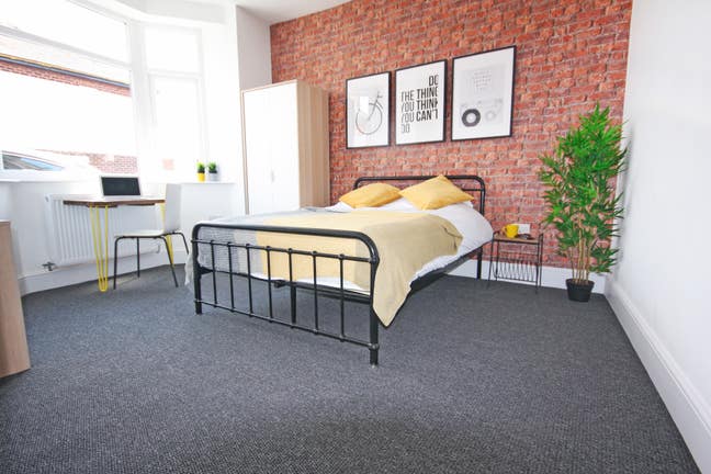 High-Spec Double Room Houseshare in Northwich! Main Photo