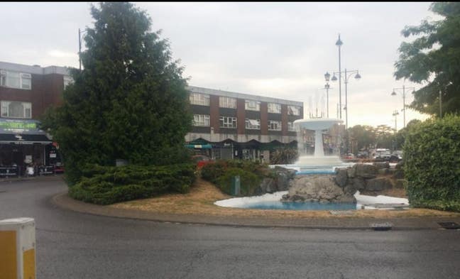  large double room 2 let in central cheshunt EN8 Main Photo