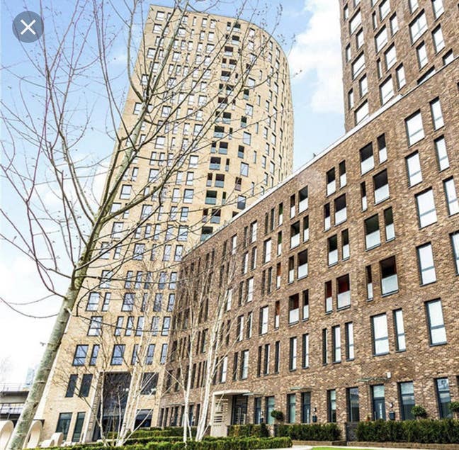 Single room/ small double room in new building  Main Photo