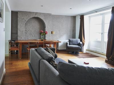 Bright double room in 2 bedroom Clerkenwell flat Main Photo