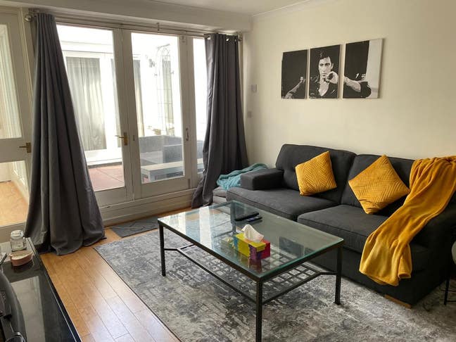 1 Double BR available in 3 BR W2 flat, 24hr porter Main Photo