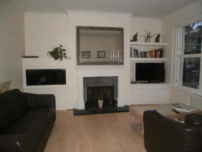 Single room in spacious flat Main Photo