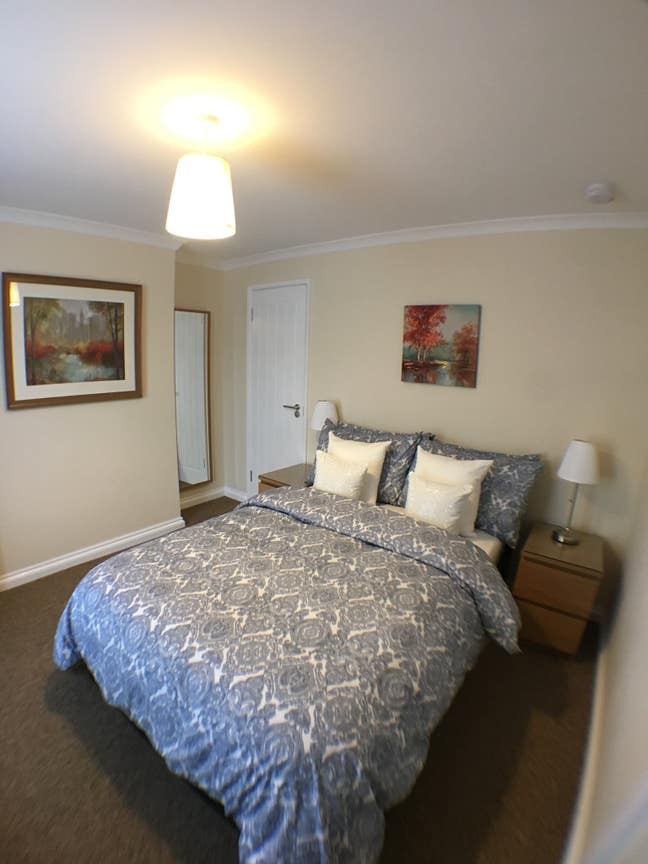 🌞2 Double rooms en-suite available now  Main Photo