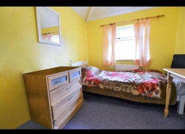 Short Term & Long Term Rents Bristol+Swimming Pool Main Photo