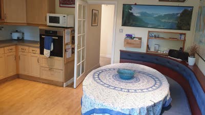 Attractive double room, own shwr/WC, Barnton Main Photo