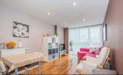 Cardiff University Center 1bed flat with concierge Main Photo