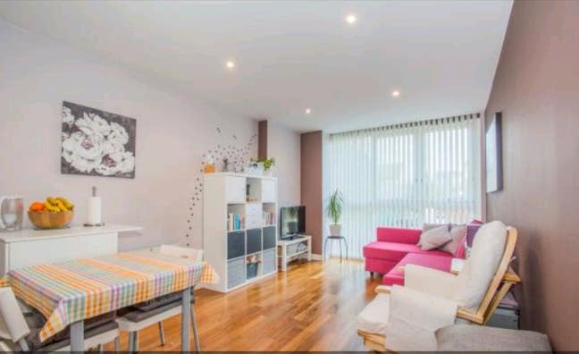 Cardiff University Center 1bed flat with concierge Main Photo