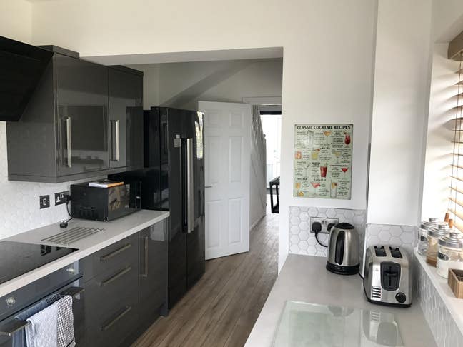 Large Double Room Bills All inc (Filton) Main Photo