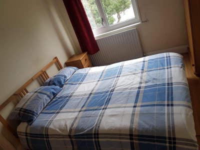 Single  Room in Shared House Main Photo