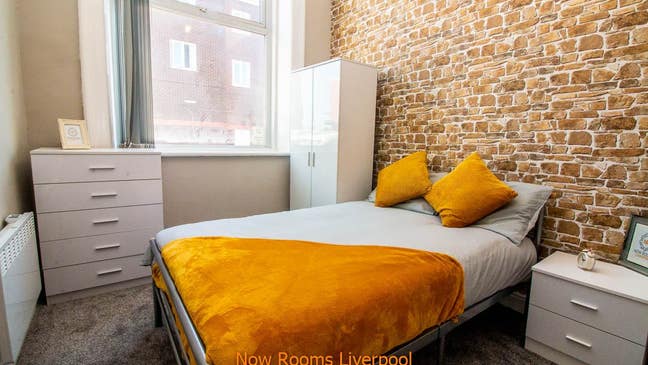 1 Double Room for a Great Price in L8! Main Photo