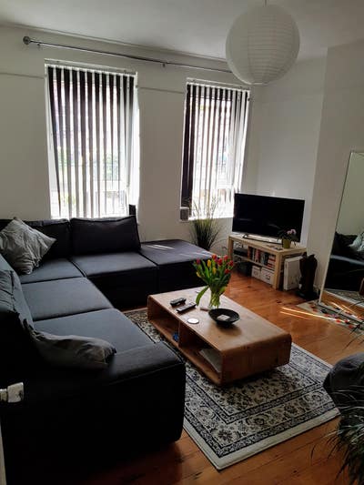 Mr Des Hemmings  Main Photo