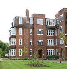 Room in luxury 2 double bed flat - 25% discount Main Photo