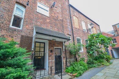 Furnished Double Room Attractive Town Centre House Main Photo