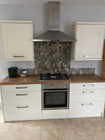 **Spacious Double in our Large, Friendly House! Main Photo