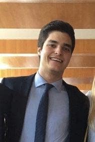 Young professional (31) looking for double room Main Photo