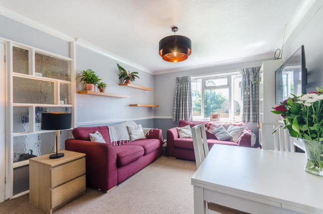 Double room in Sutton Main Photo