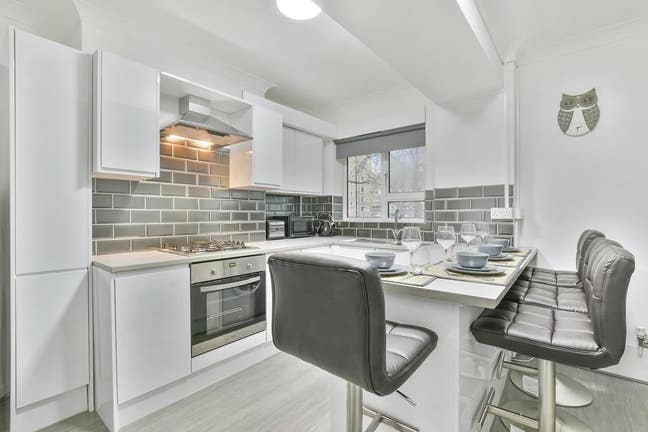 2 bedroom Furnished flat Euston  Main Photo