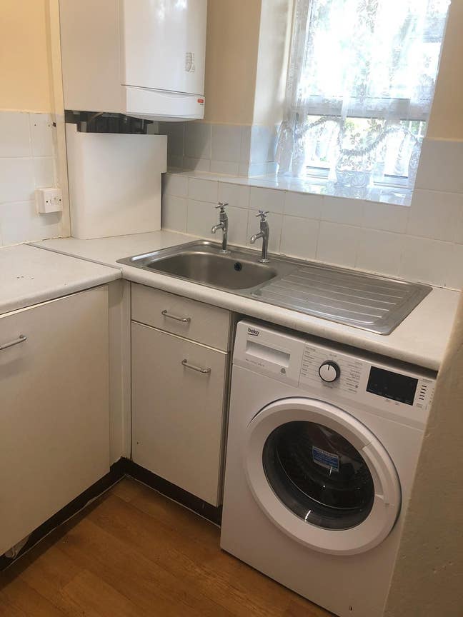 A Beautiful Double Room Zone 2 White City Main Photo