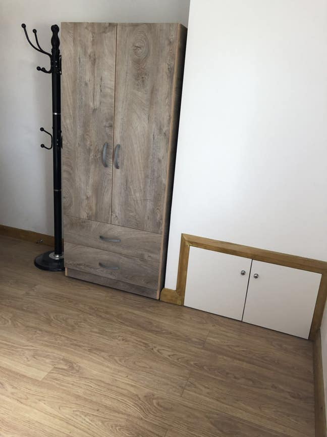 1 single room to rent available now Main Photo