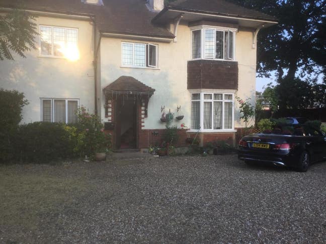 Room to Let in Farnborough park Main Photo