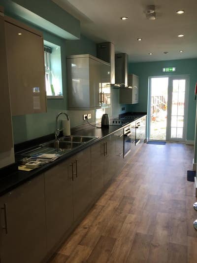 Double Ensuite Room * all Bills included* Main Photo