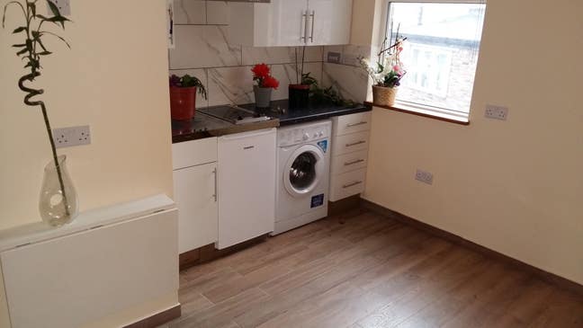 NEW Studio Flat, Stamford Hill N15  Main Photo