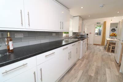 Double En-Suite Room ! Main Photo