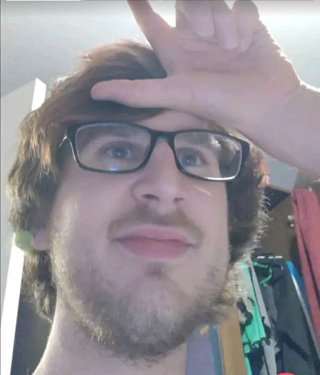 Searching for a houseshare Main Photo