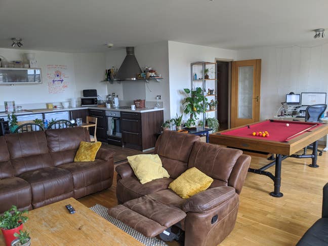 Double room + bathroom - centre - amazing space Main Photo