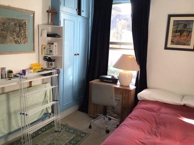 Fulham Double Room in artist’s house Main Photo