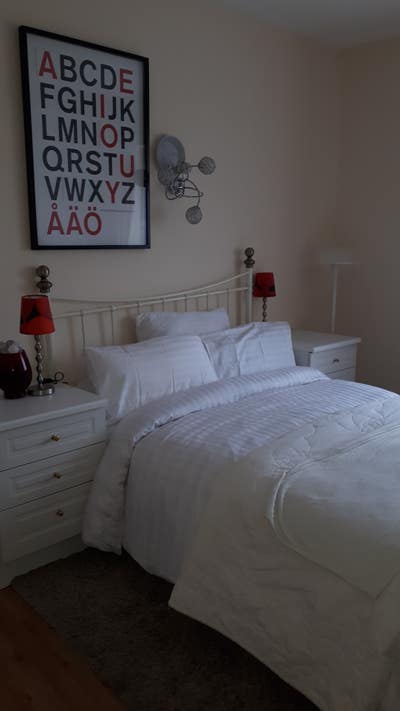 Room available Main Photo