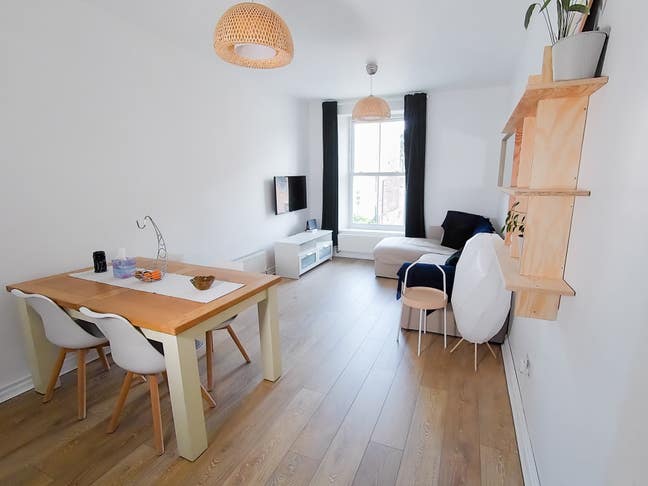 Double en-suite bedroom in Newcastle city centre Main Photo