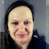 Professional Female seeks a single or double room Main Photo