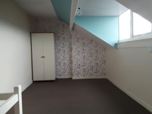 2 bed house (&pound;850 pcm without bills) Main Photo