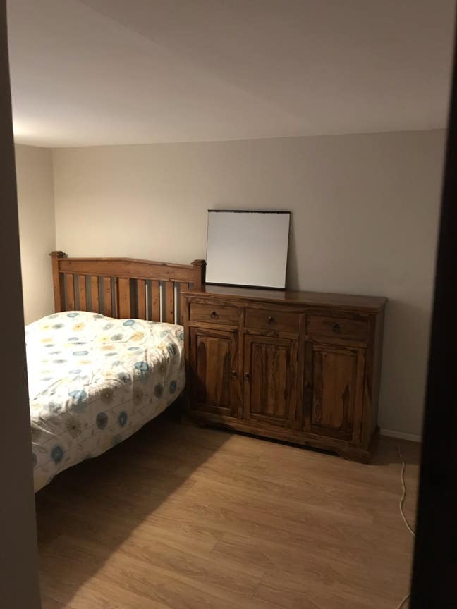 Spacious Clean Double Room Main Photo