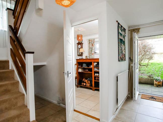 Large Room to Rent in Beautiful house Main Photo