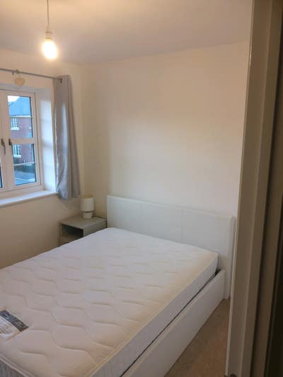 &pound;600 a month  double bedroom. Main Photo