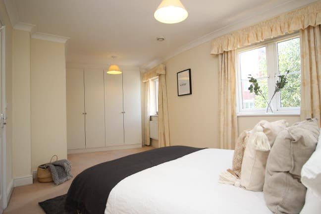 * Ensuite Double  Room * New Build  * Cleaner Main Photo