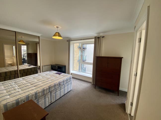 En-Suite Room | Canary Wharf | All Bills Included Main Photo