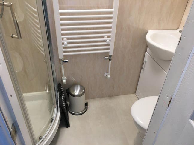 En-suite and Studios near university Main Photo