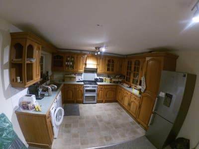 Cosy single room - great location  Main Photo