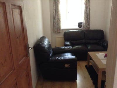 4 bed flat in Denmark Hill, near King's College Main Photo