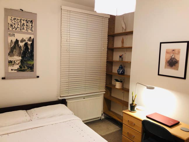 Double room in quiet, sunny house. Main Photo