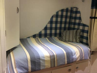 Quiet, large Single Room lovely woodland setting Main Photo