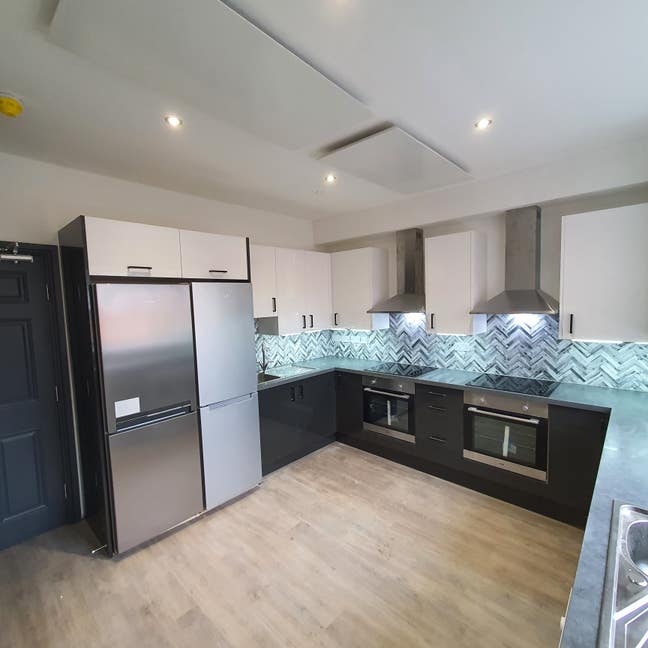 Double Room + private ensuite, Mapperly NG3 5FH Main Photo