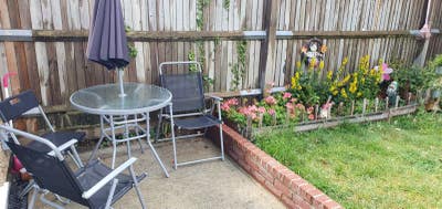 Very Clean House/Free Wifi/Bills/Tube Near Main Photo