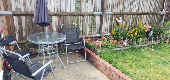 Very Clean House/Free Wifi/Bills/Tube Near Main Photo