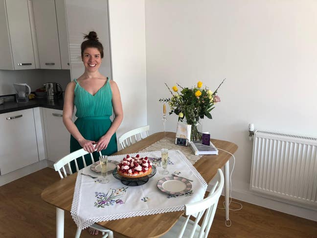 Studio / One bedroom flat wanted  Main Photo