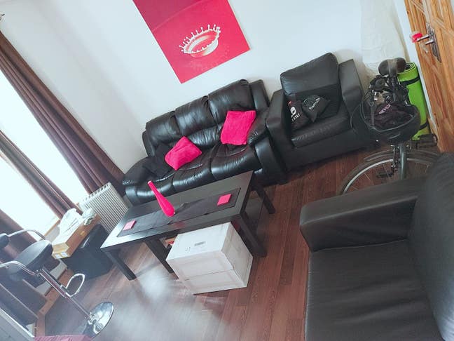 E17 Lovely Double Room Main Photo