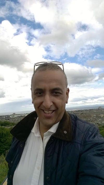 Dr looking for room in friendly house  Main Photo